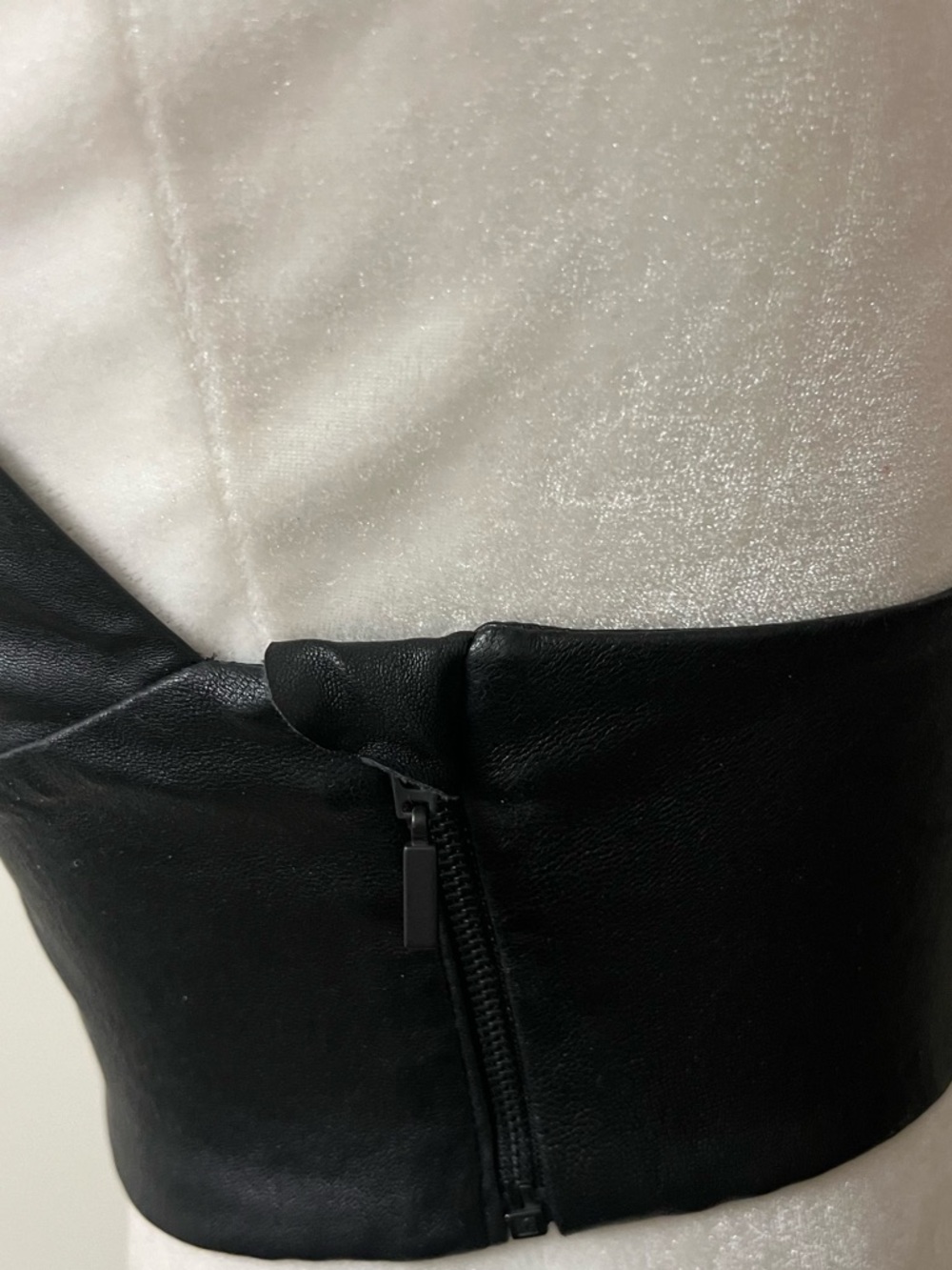 LIVY by Lisa Chavy Jetux Soft Bustier Top - Black Leather EUC - Picture 5 of 10